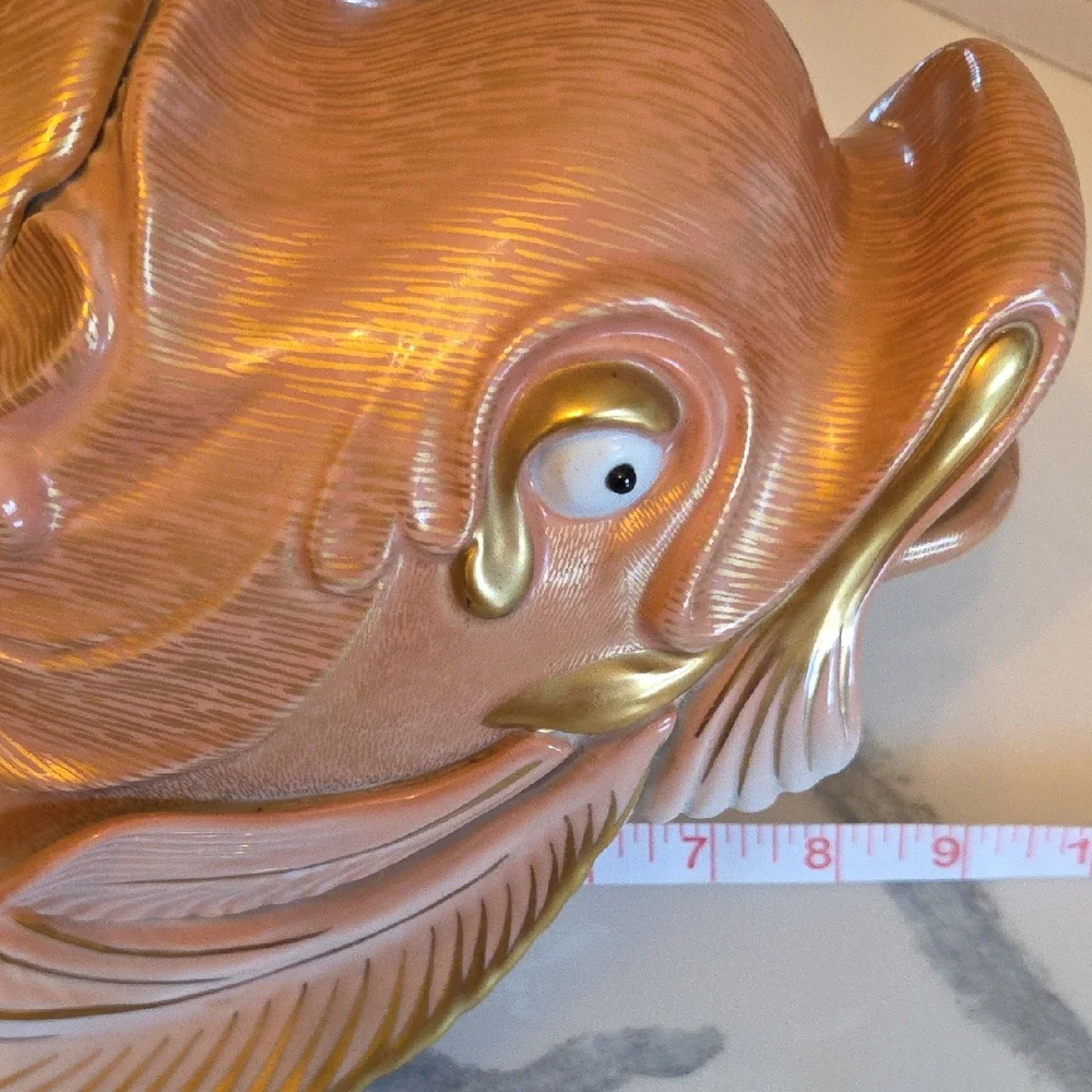 Elegant Gold and White Fish Figurine.for OGGETTI.
